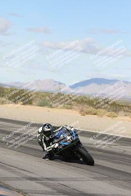 media/Nov-16-2025-Race Pace (Sun) [[8c5fa54630]]/Verified Riders/4-Turn 3 Inside (1050am)/